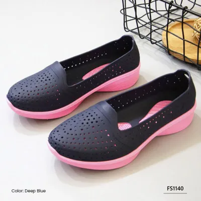 Lady Loom Female Slipper